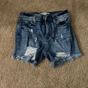 Dark wash Jean shorts- High rise
